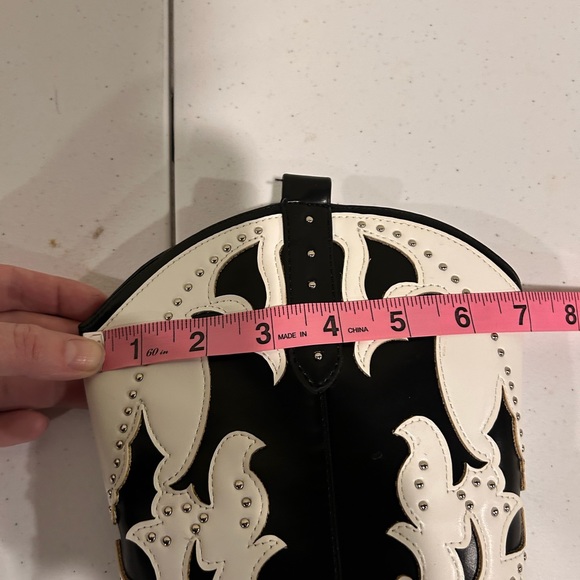 Cowgirl Boots Embroidered Pointed Toe Mid Calf Boots with Chunky Block Heel - Picture 16 of 16